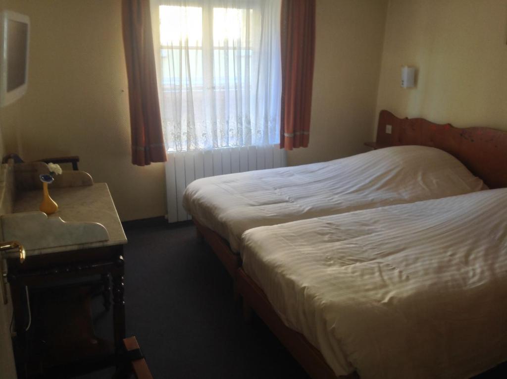 Hotel Restaurant Zum Schnogaloch Obernai Pokój zdjęcie