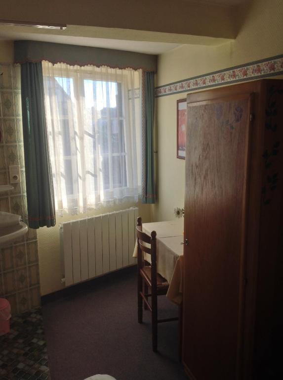 Hotel Restaurant Zum Schnogaloch Obernai Pokój zdjęcie
